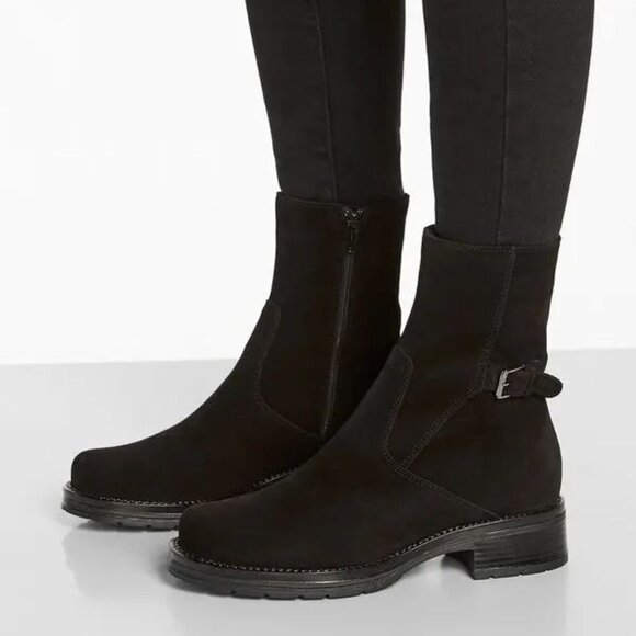 LA CANADIENNE Corey Buckle Bootie Boots Size 6 Waterproof Suede Brown NEW $525 - Picture 2 of 14